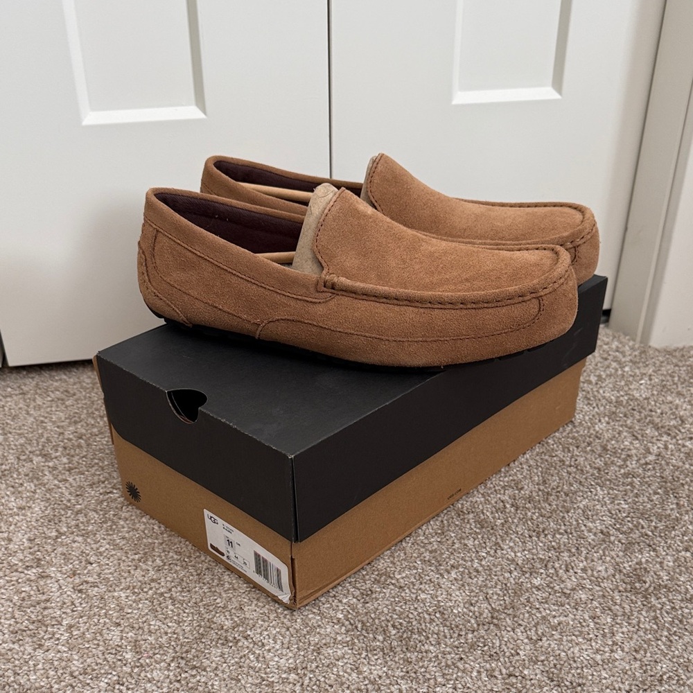UGG Men's Brown Suede Alder Loafers